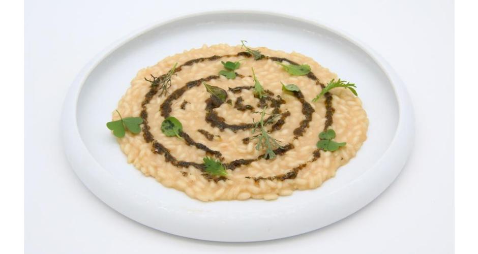 Risotto with Castelmagno cheese and herbs